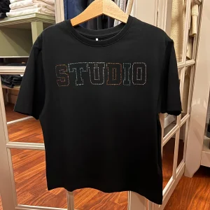 T-shirt Studio
